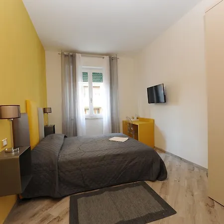Ariston Tower بيزا