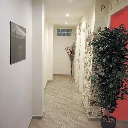 Ariston Tower לינה וארוחת בוקר 3*