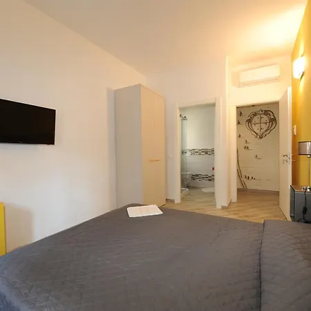 Ariston Tower Bed & Breakfast Pisa