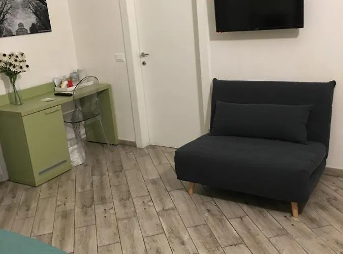 Ariston Tower Bed & Breakfast 4*